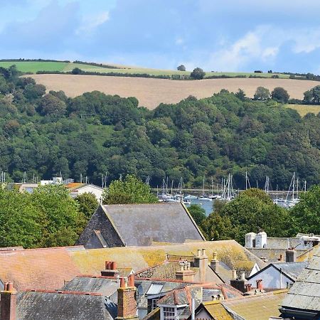 Frebus House Villa Dartmouth Bagian luar foto