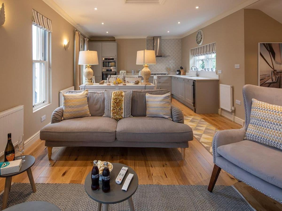 Frebus House Villa Dartmouth Bagian luar foto